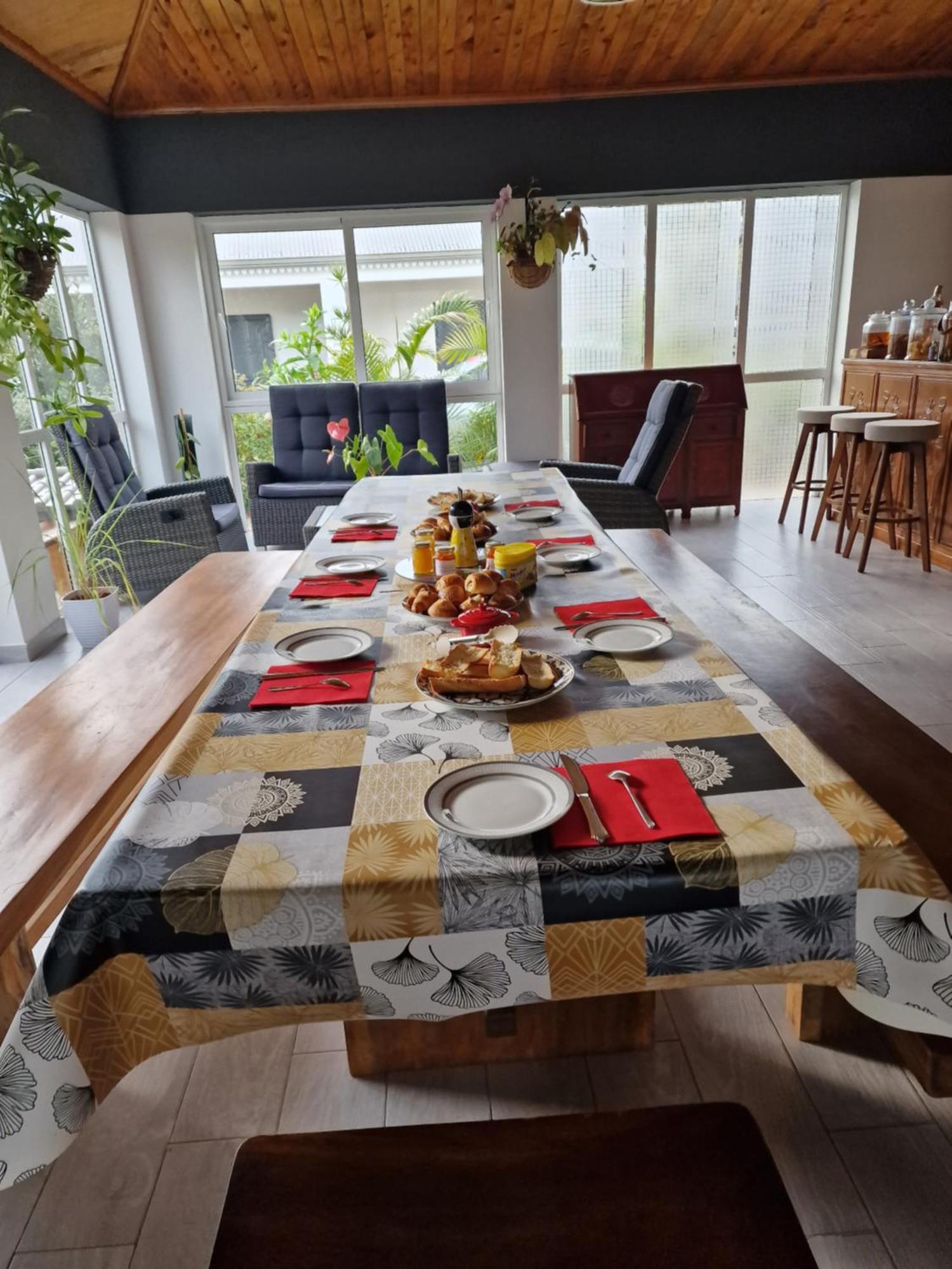 Chambres Et Tables D'Hote Du Voyageur La Plaine des Palmistes Bagian luar foto
