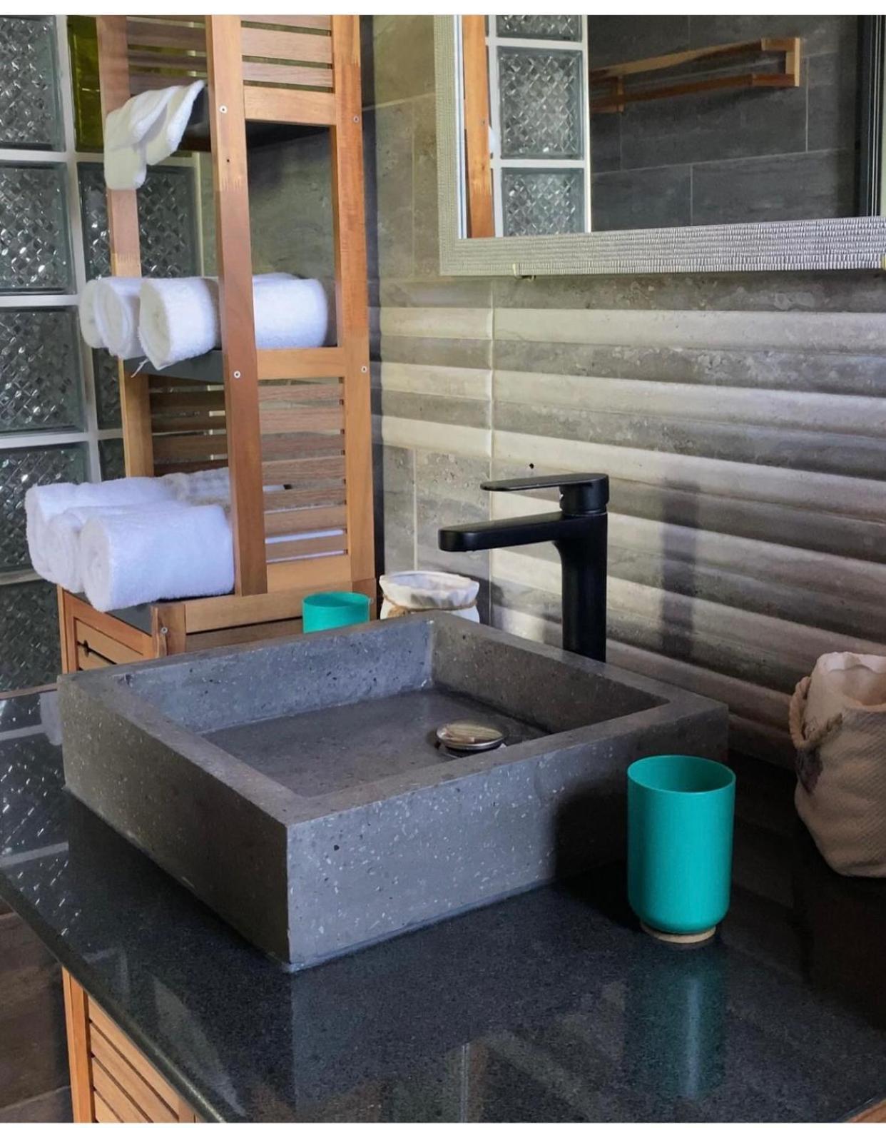 Chambres Et Tables D'Hote Du Voyageur La Plaine des Palmistes Bagian luar foto